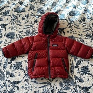 Patagonia Hi-Loft Down Jacket - size 6-12 months